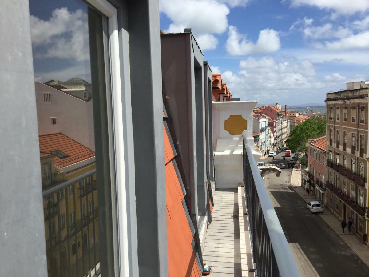 리스본 Apt Lumineux Terrasse Principe Real 아파트 외부 사진