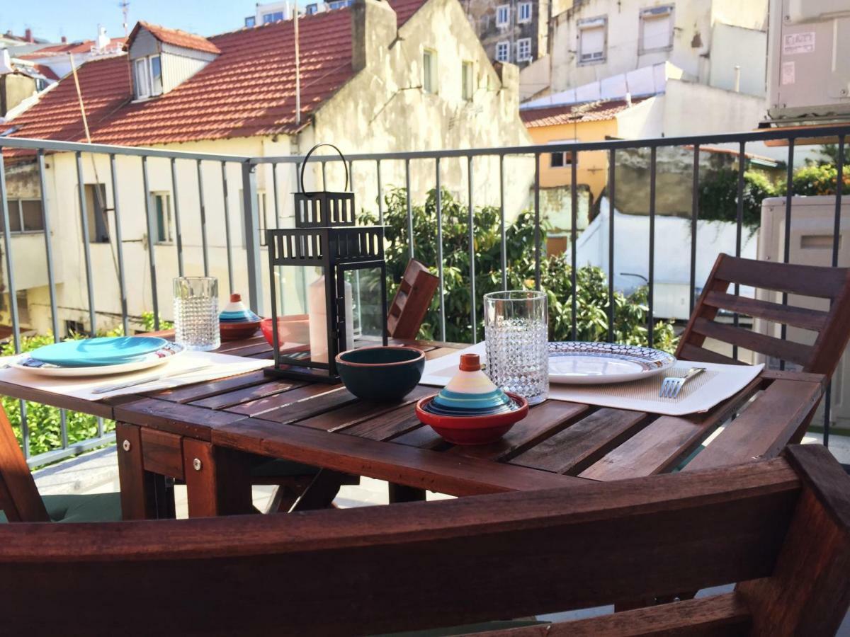 리스본 Apt Lumineux Terrasse Principe Real 아파트 외부 사진