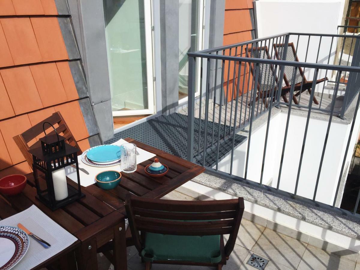 리스본 Apt Lumineux Terrasse Principe Real 아파트 외부 사진
